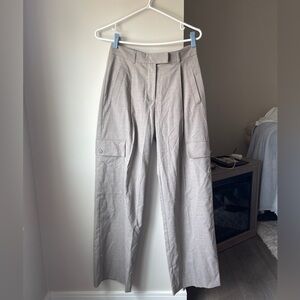 H&M Gray Cargo Pants with Relaxed Fit